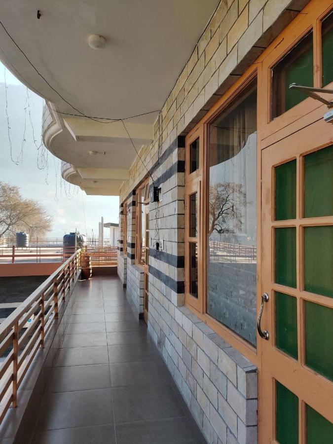 Mathan View Homestay - 3Min Drive To Kullu-Manali Airport Shamshi Exterior foto